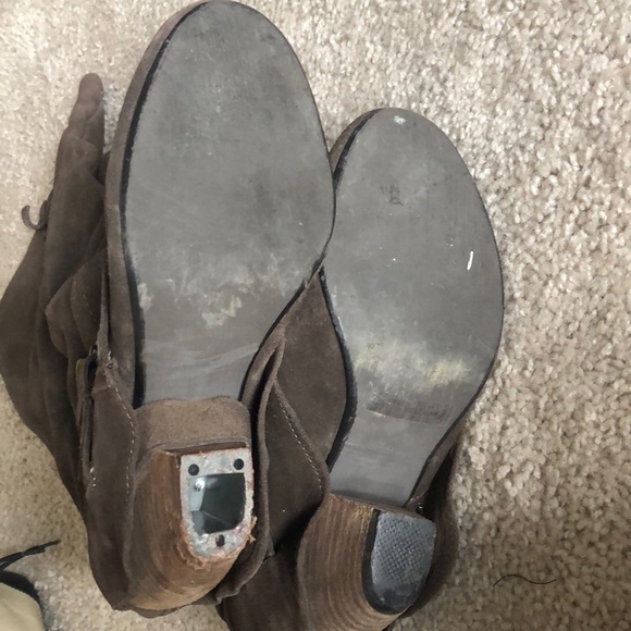 Brown suede naughty monkey boots - Picture 4 of 4